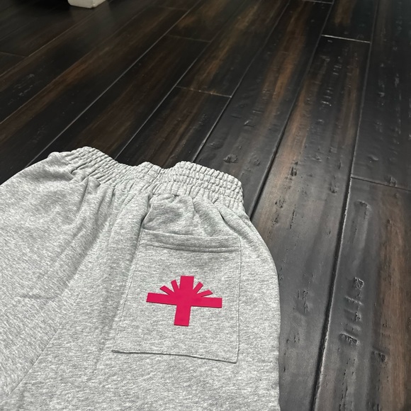 Vertebrae Sweatpants - Picture 2 of 3